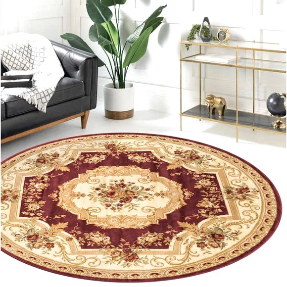 Other - Round Rug. Size: 8 f